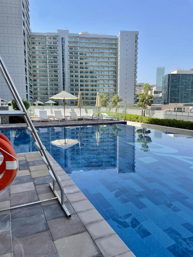 Wonderful Reva Aparthotel Downtown Дубай Екстер'єр фото
